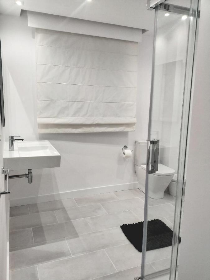 Large Apartment With Large And Sunny Terrace - Garden & Outdoor Gym , Alicante Center Ngoại thất bức ảnh