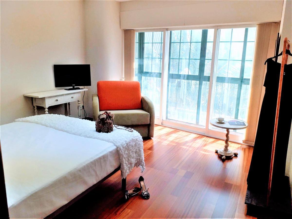 Large Apartment With Large And Sunny Terrace - Garden & Outdoor Gym , Alicante Center Ngoại thất bức ảnh