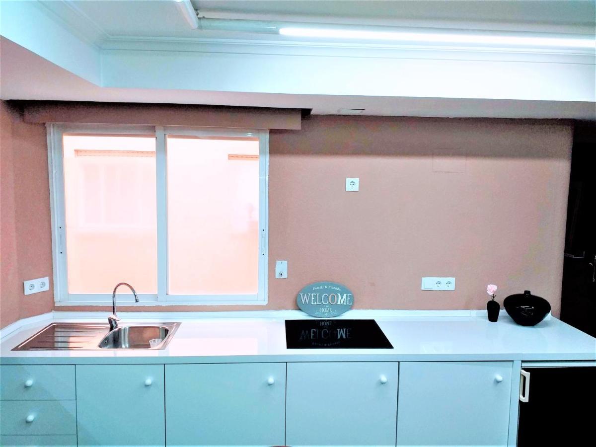Large Apartment With Large And Sunny Terrace - Garden & Outdoor Gym , Alicante Center Ngoại thất bức ảnh